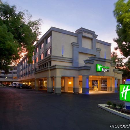 Holiday Inn Express Sacramento Convention Center Exterior foto